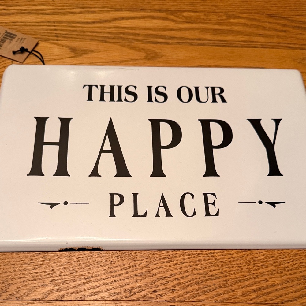 White 'Happy Place' Wall Sign - Picture 2 of 13